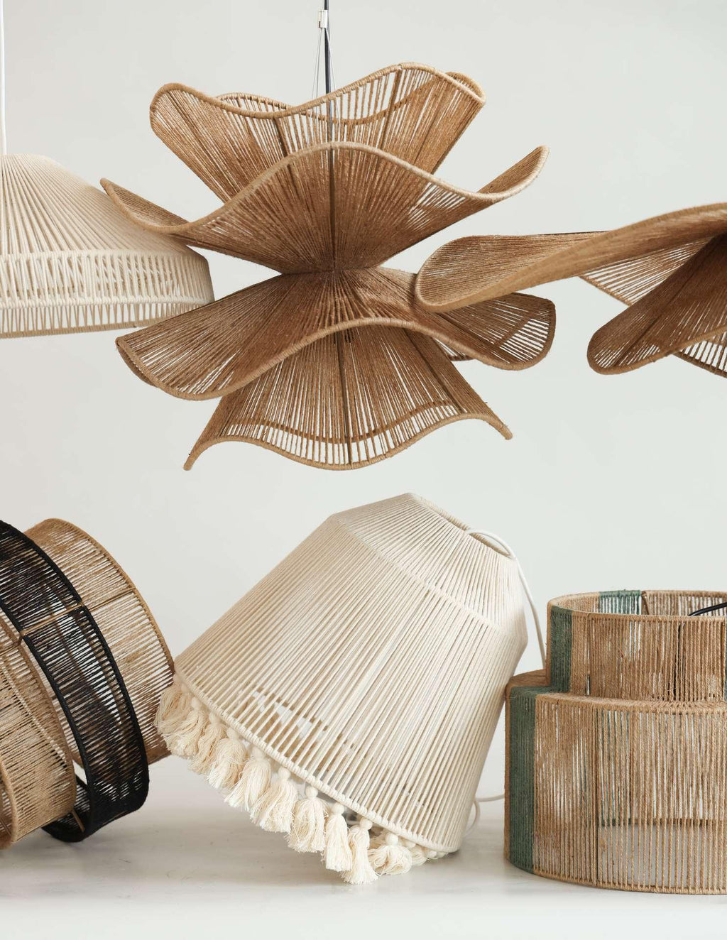 Calderara Hemp Rope Pendant Light-Moonnatur
