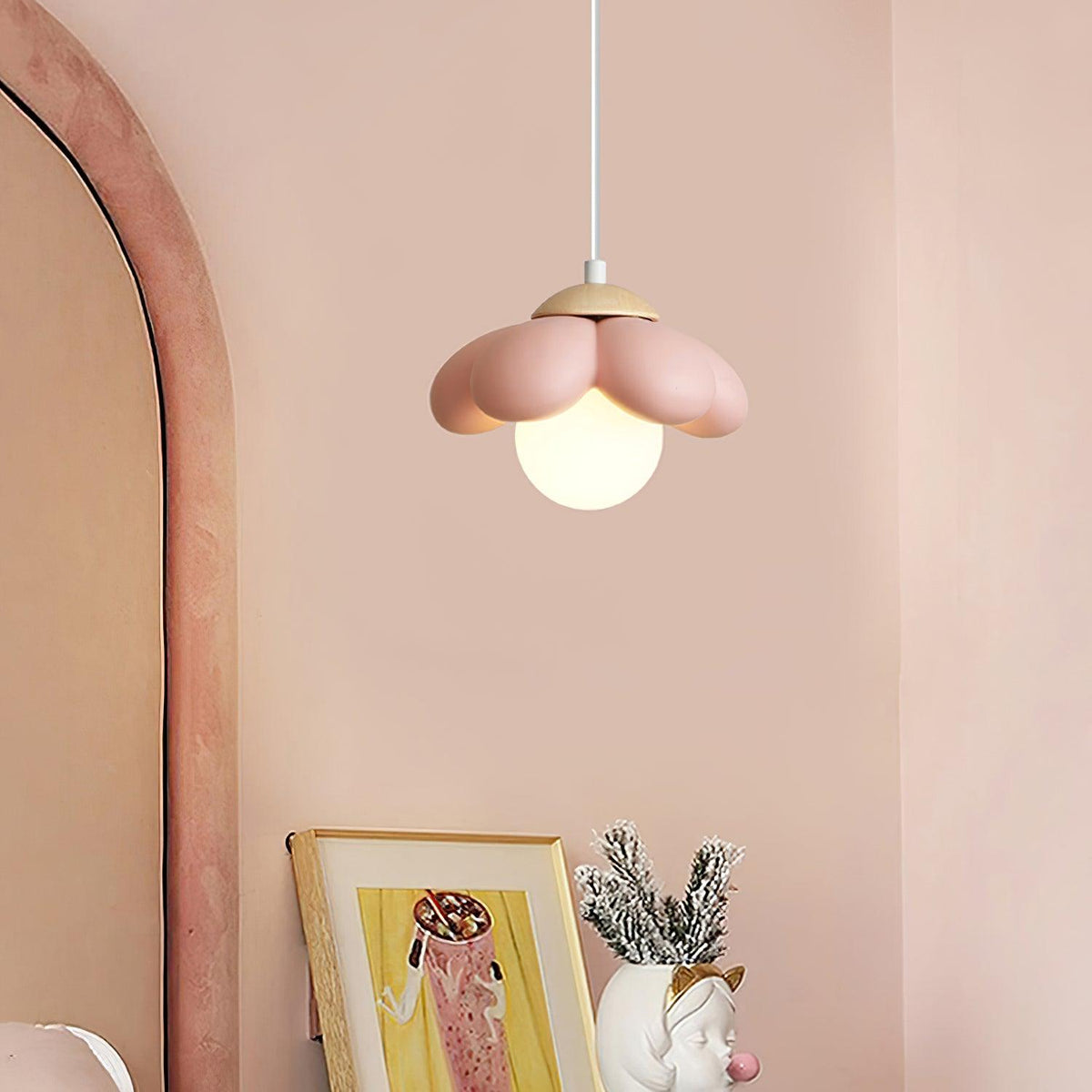 Clarenaria Resin Pendant Light-Moonnatur