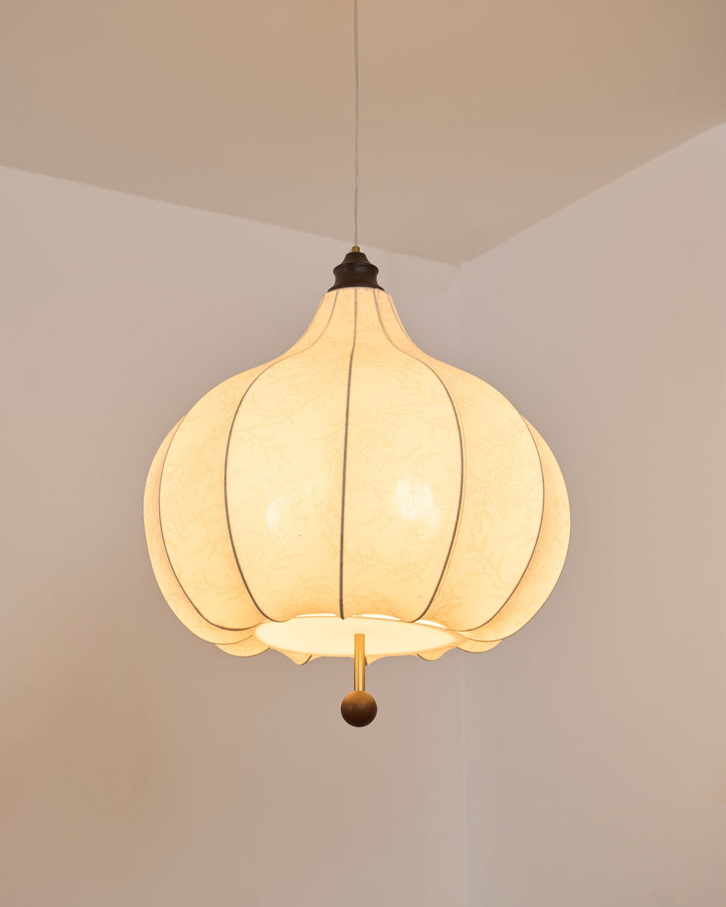 Ilwoven Fabric Pendant Light-Moonnatur