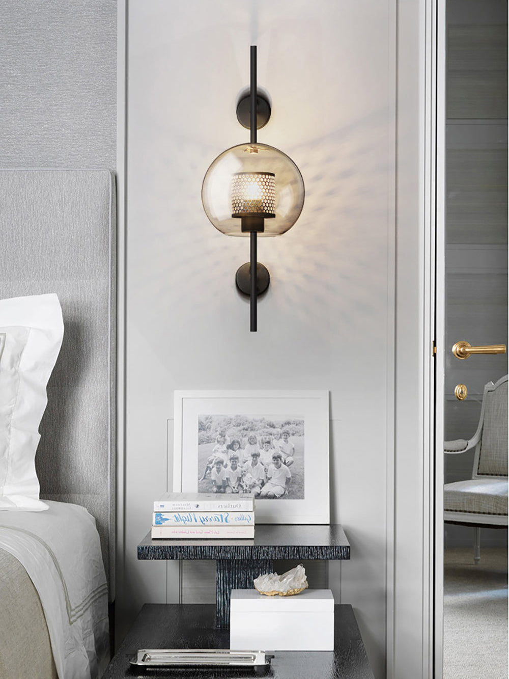 Liravelle Glass Wall Light-Moonnatur
