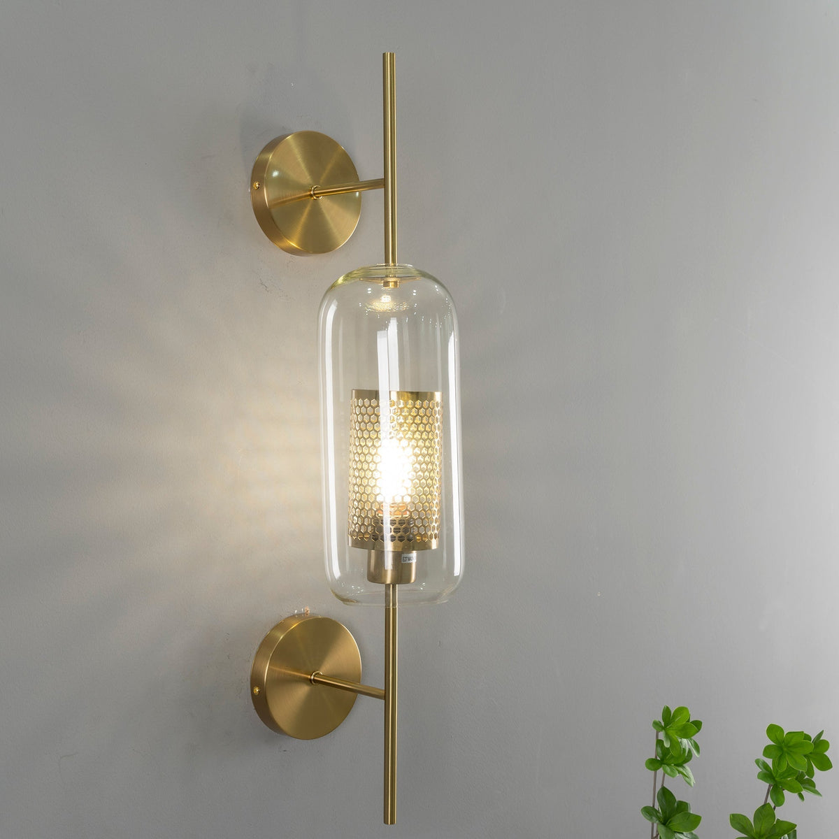 Liravelle Glass Wall Light-Moonnatur