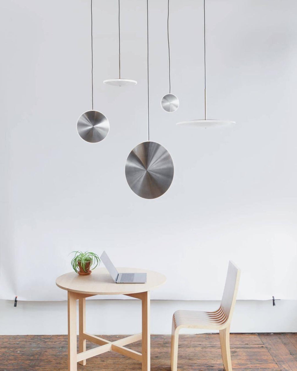 Ulynne Aluminium Pendant Light-Moonnatur