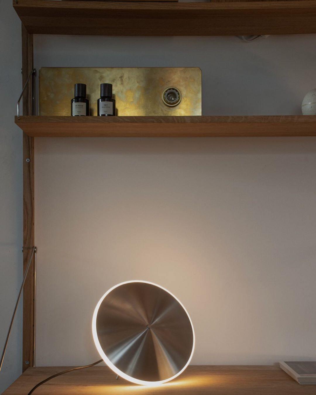Ulynne Aluminium Pendant Light-Moonnatur