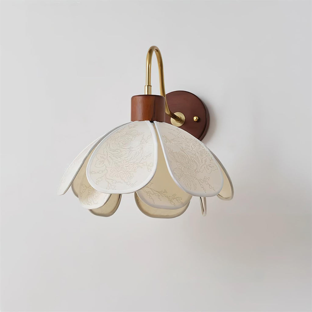 Vardenmoss Fabric Wall Light-Moonnatur