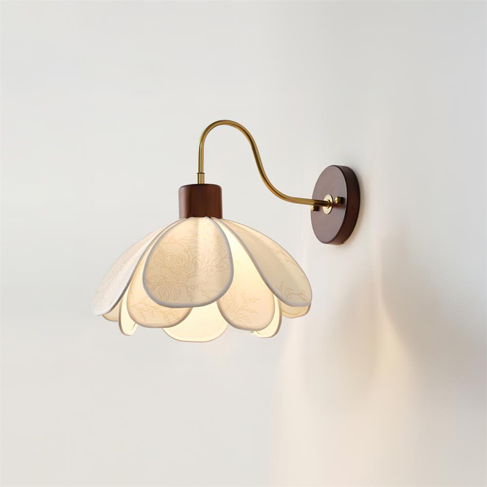 Vardenmoss Fabric Wall Light-Moonnatur