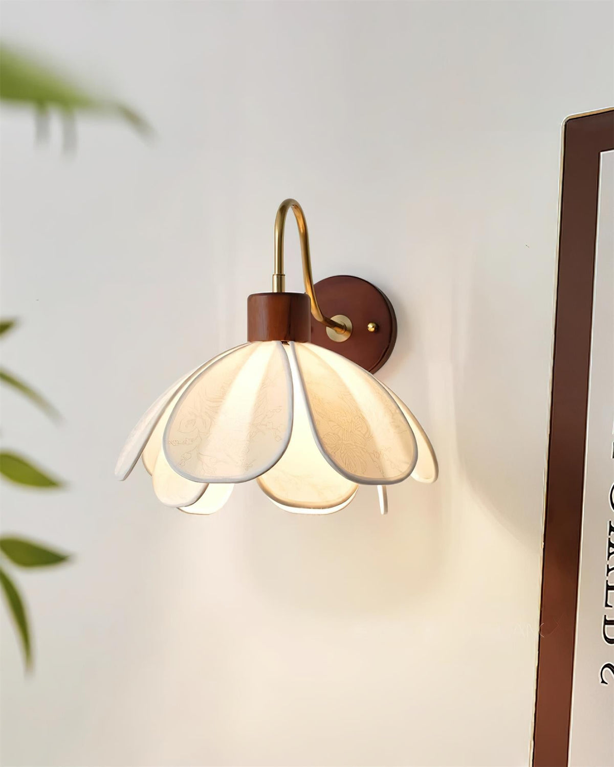 Vardenmoss Fabric Wall Light-Moonnatur