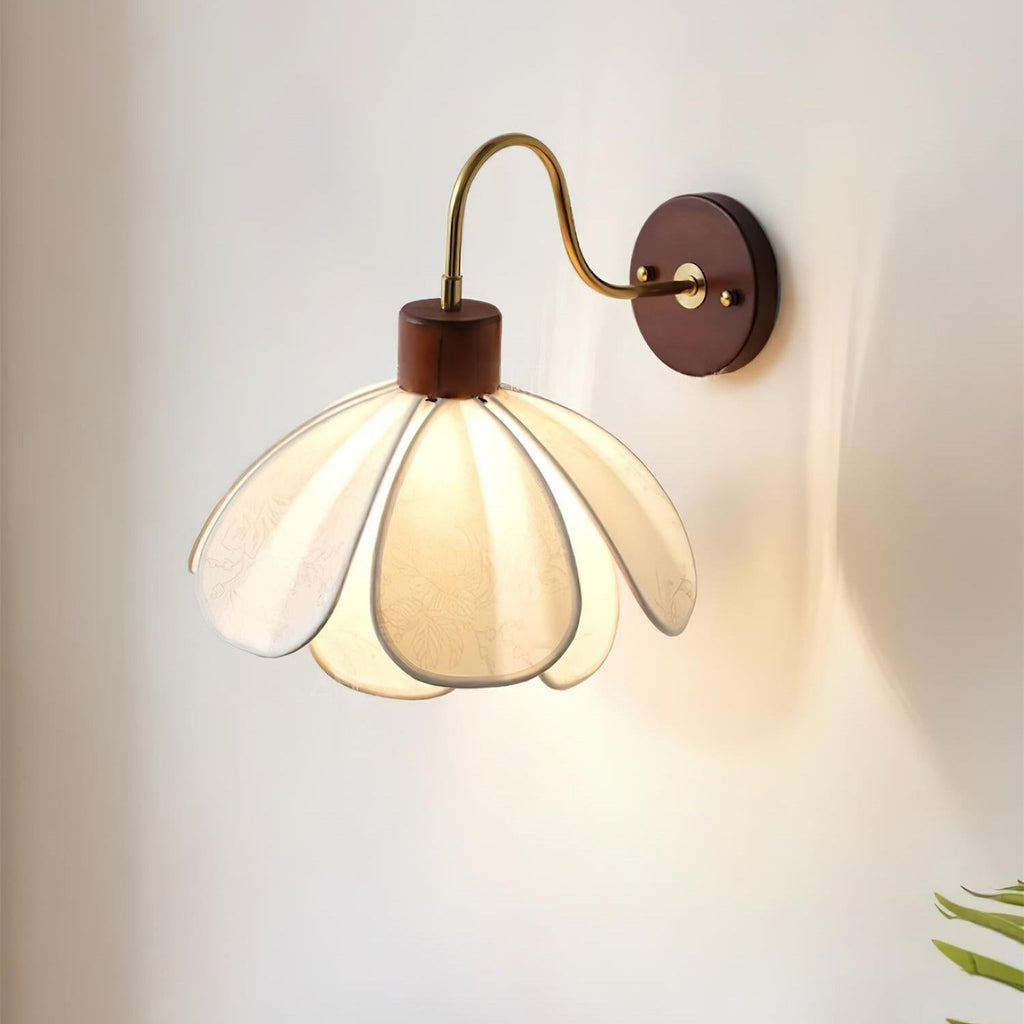 Carnelvale Fabric Wall Light-Moonnatur