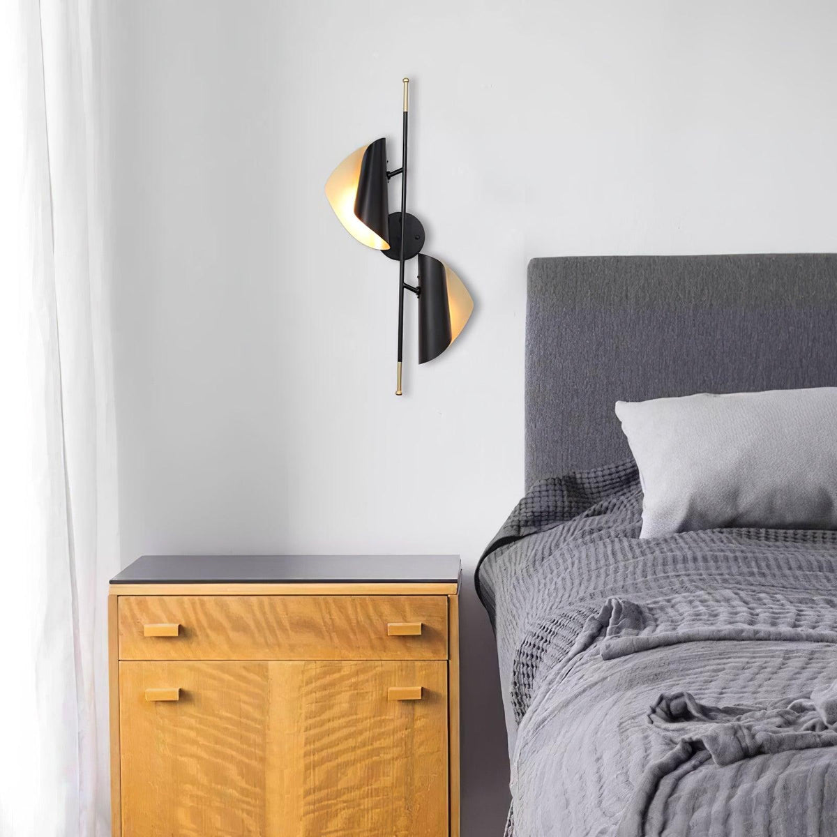 Sylvenune Metal Wall Light-Moonnatur