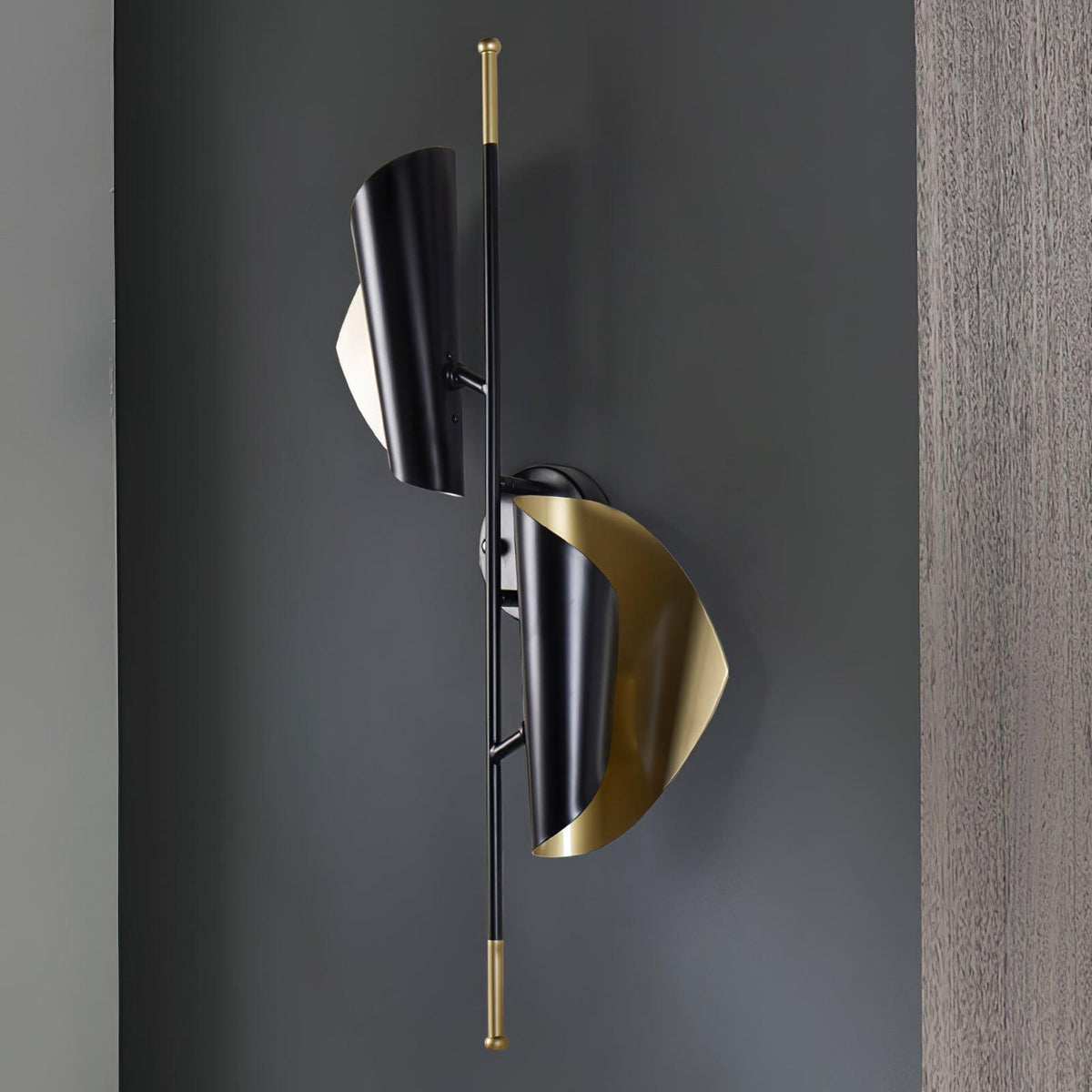 Sylvenune Metal Wall Light-Moonnatur