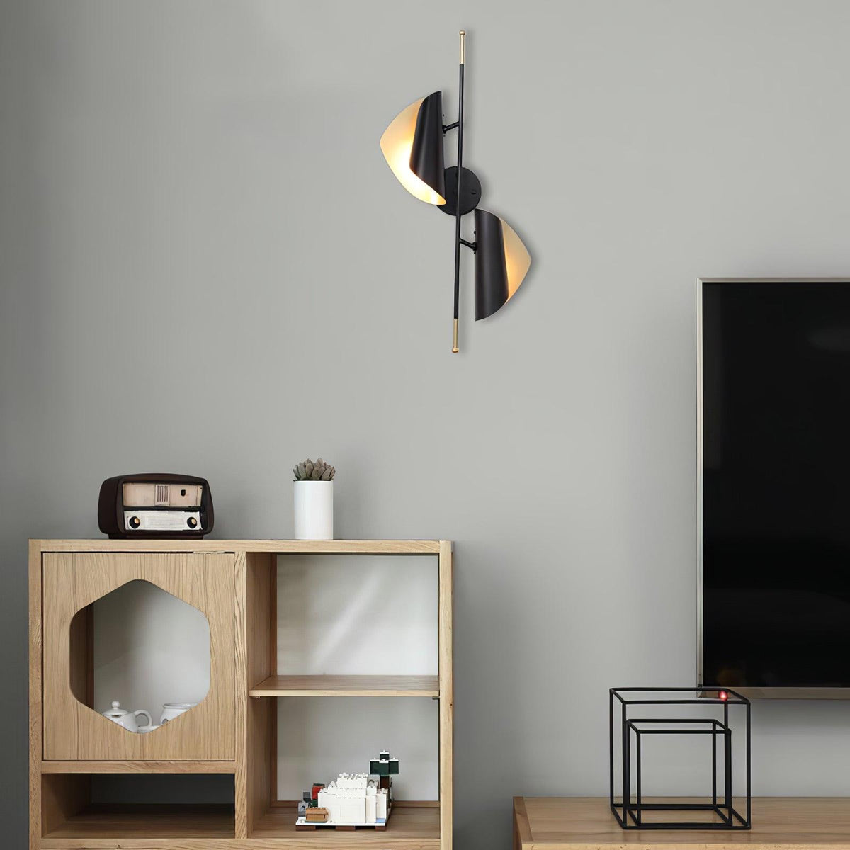 Sylvenune Metal Wall Light-Moonnatur