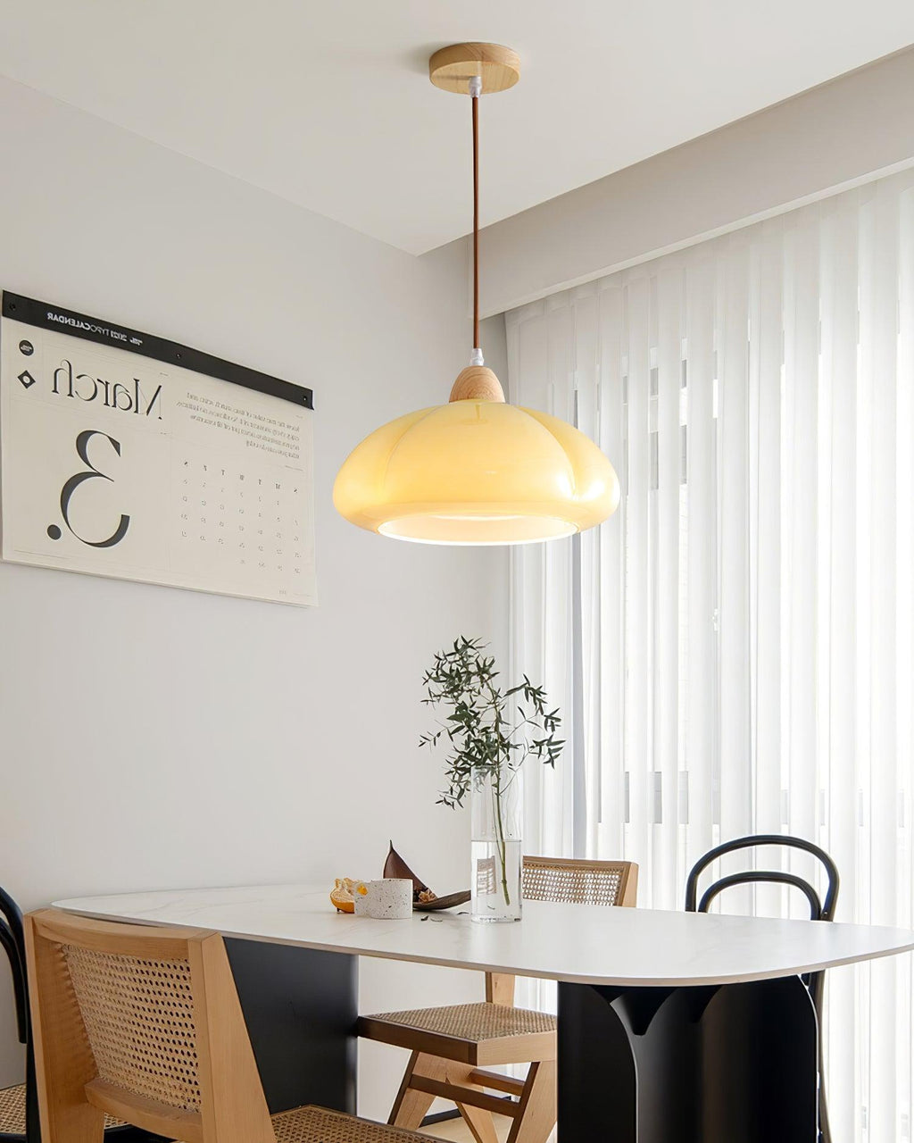 Sardenevia Glass Pendant Light-Moonnatur
