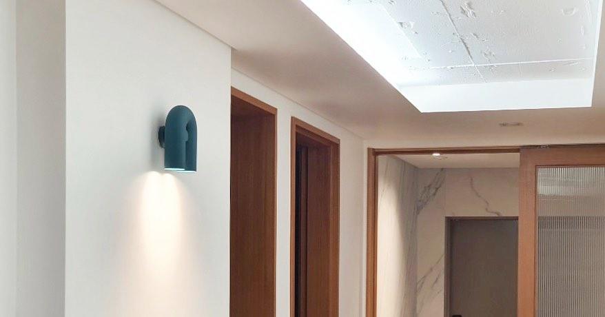Nivara ABS Wall Lamp-Moonnatur