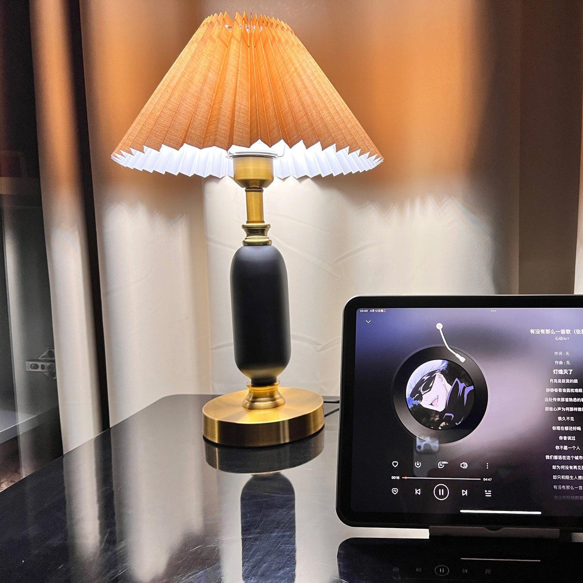 Amberelle Fabric Table Lamp-Moonnatur