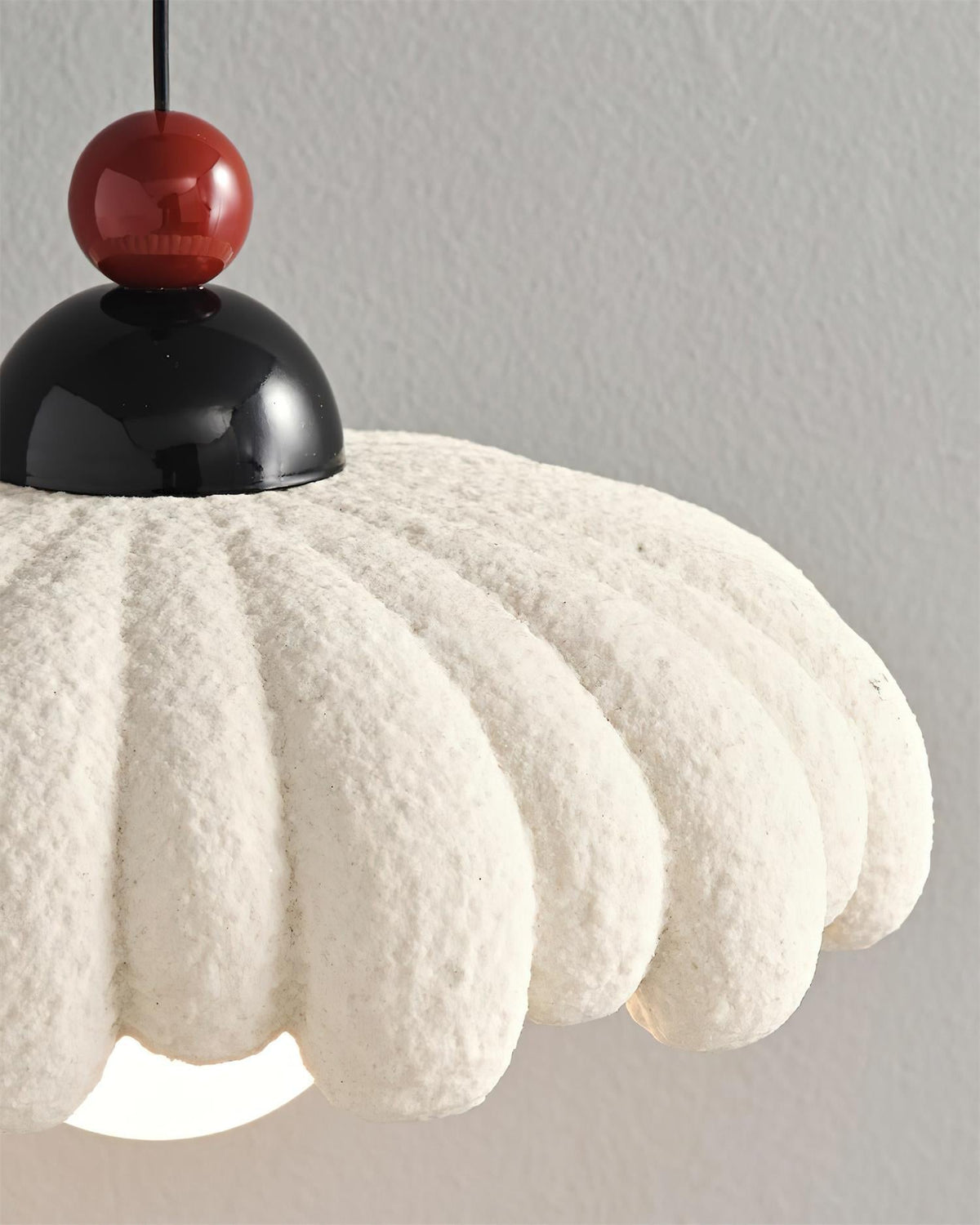 Zelvenelia Resin Pendant Light-Moonnatur