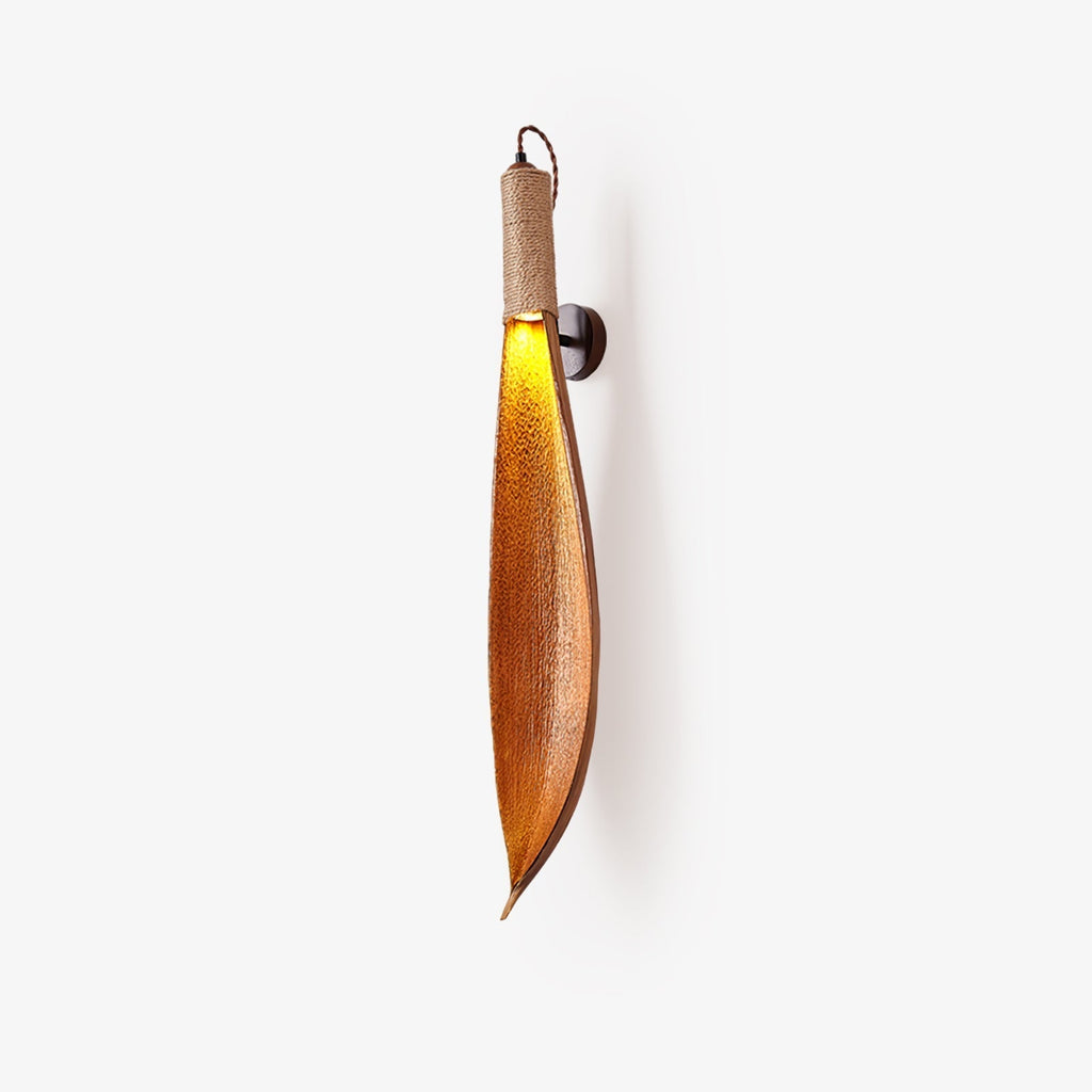 Fennera Cocoa Leaf Wall Light-Moonnatur