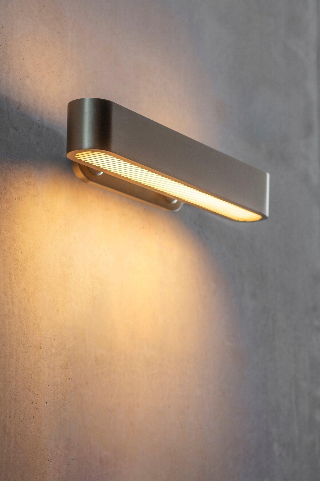 Ardanella Brass Wall Light-Moonnatur