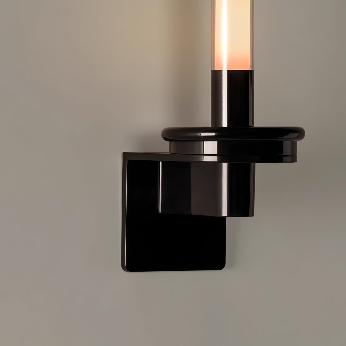 Lorrenera Glass Wall Light-Moonnatur