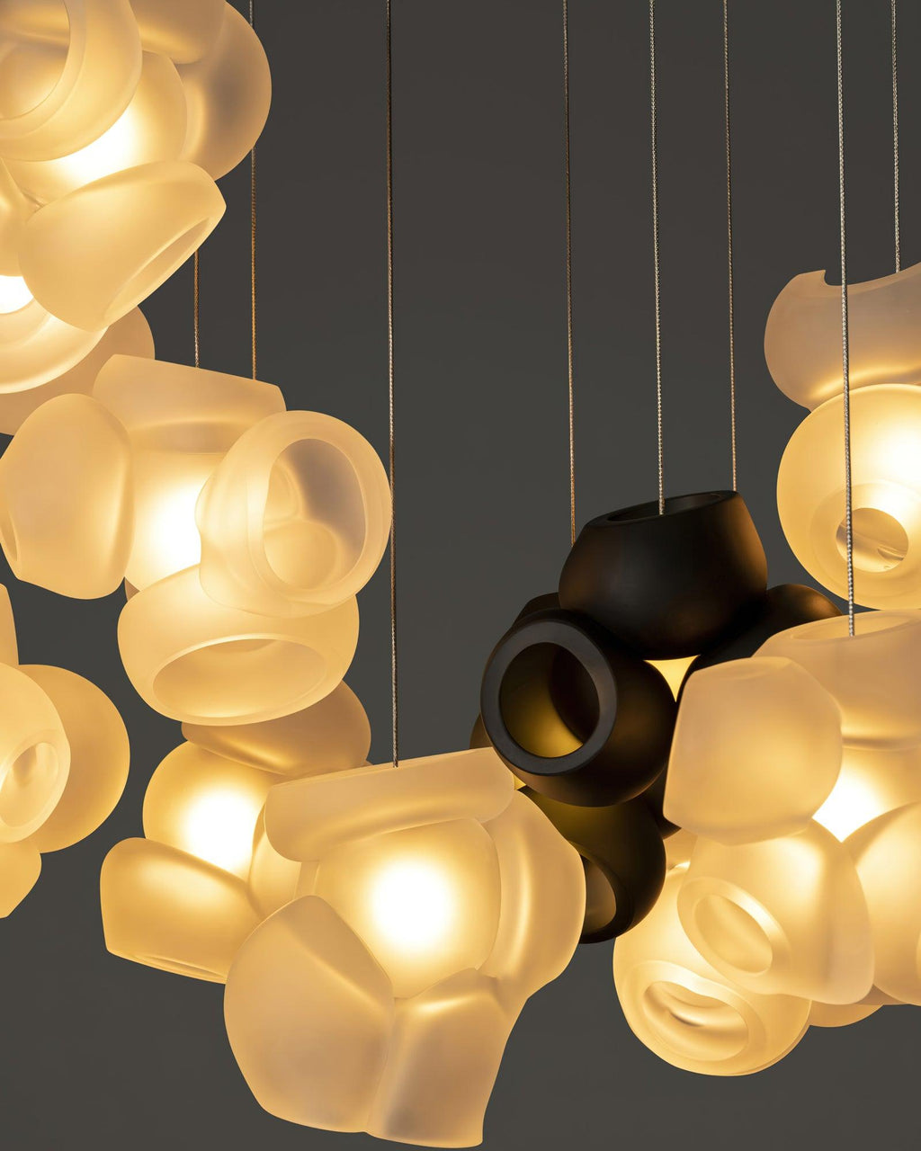 Fesvara Glass Pendant Light-Moonnatur
