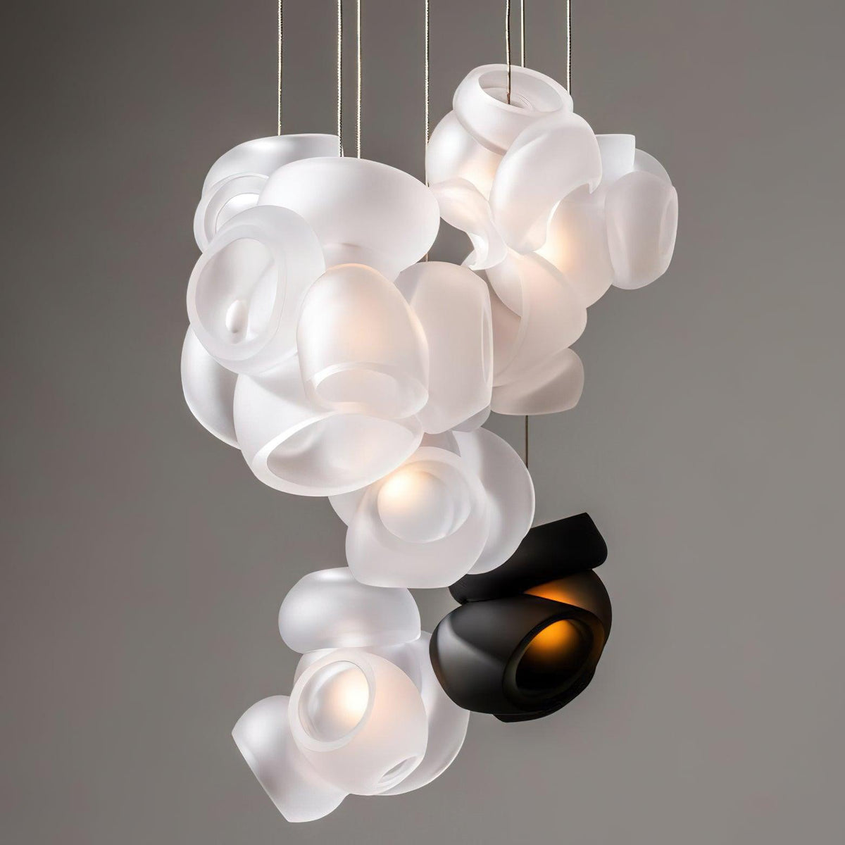 Fesvara Glass Pendant Light-Moonnatur