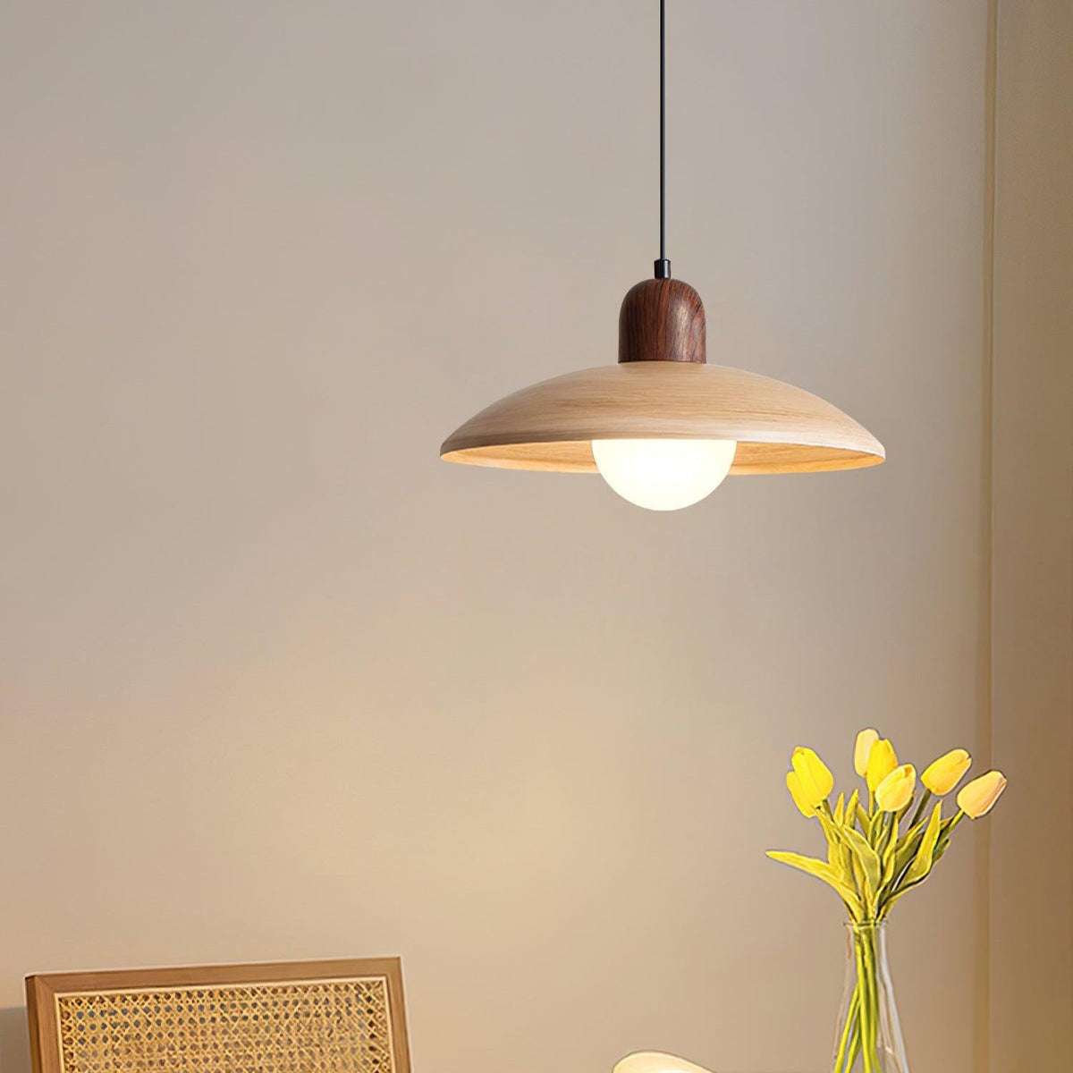 Enverenis Glass Pendant Light-Moonnatur