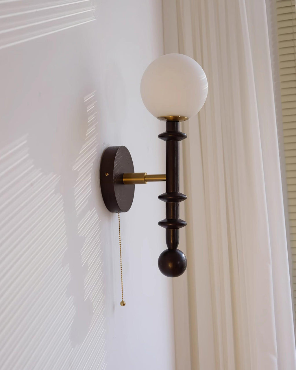 Yarrellark Wood Wall Light-Moonnatur