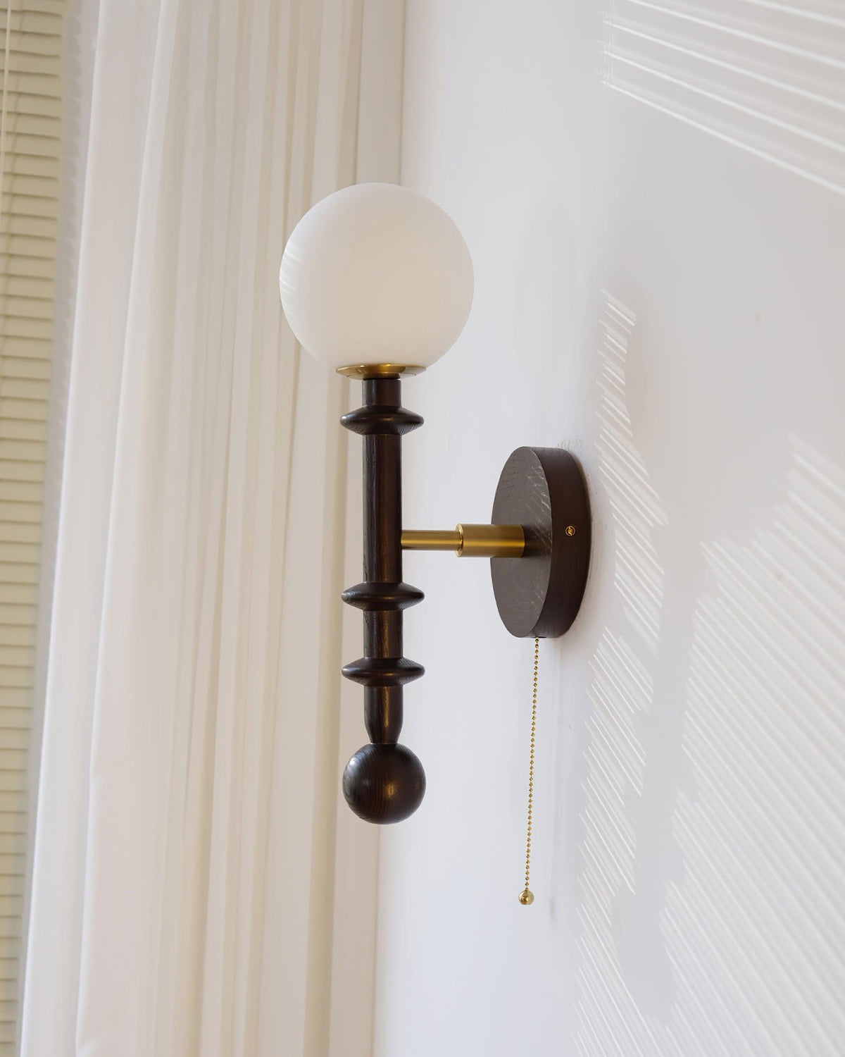 Yarrellark Wood Wall Light-Moonnatur