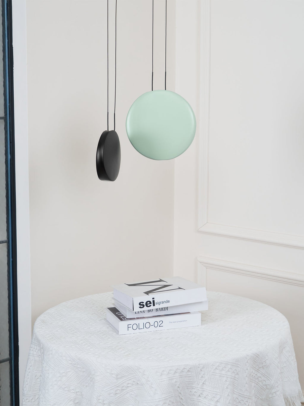 Roslyn Resin Pendant Light-Moonnatur