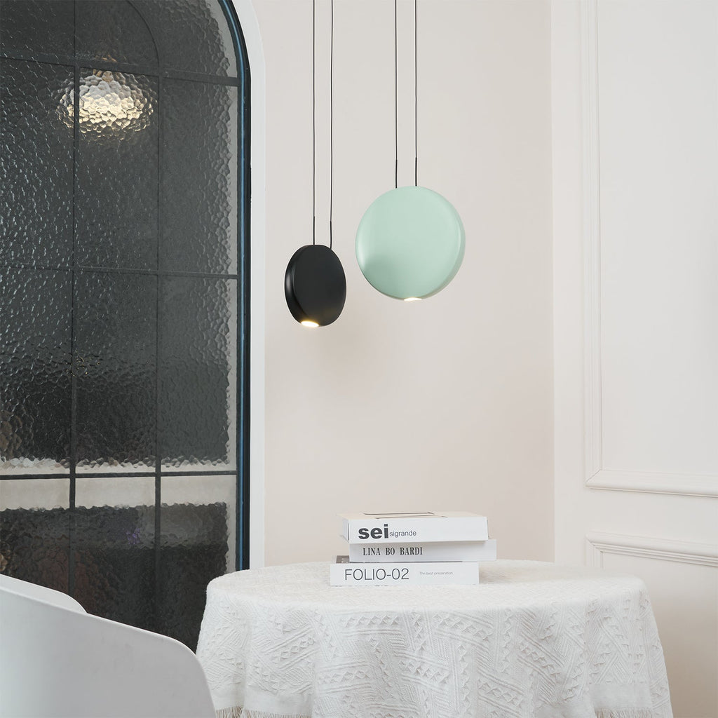 Roslyn Resin Pendant Light-Moonnatur