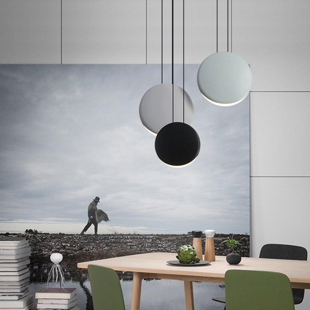 Roslyn Resin Pendant Light-Moonnatur