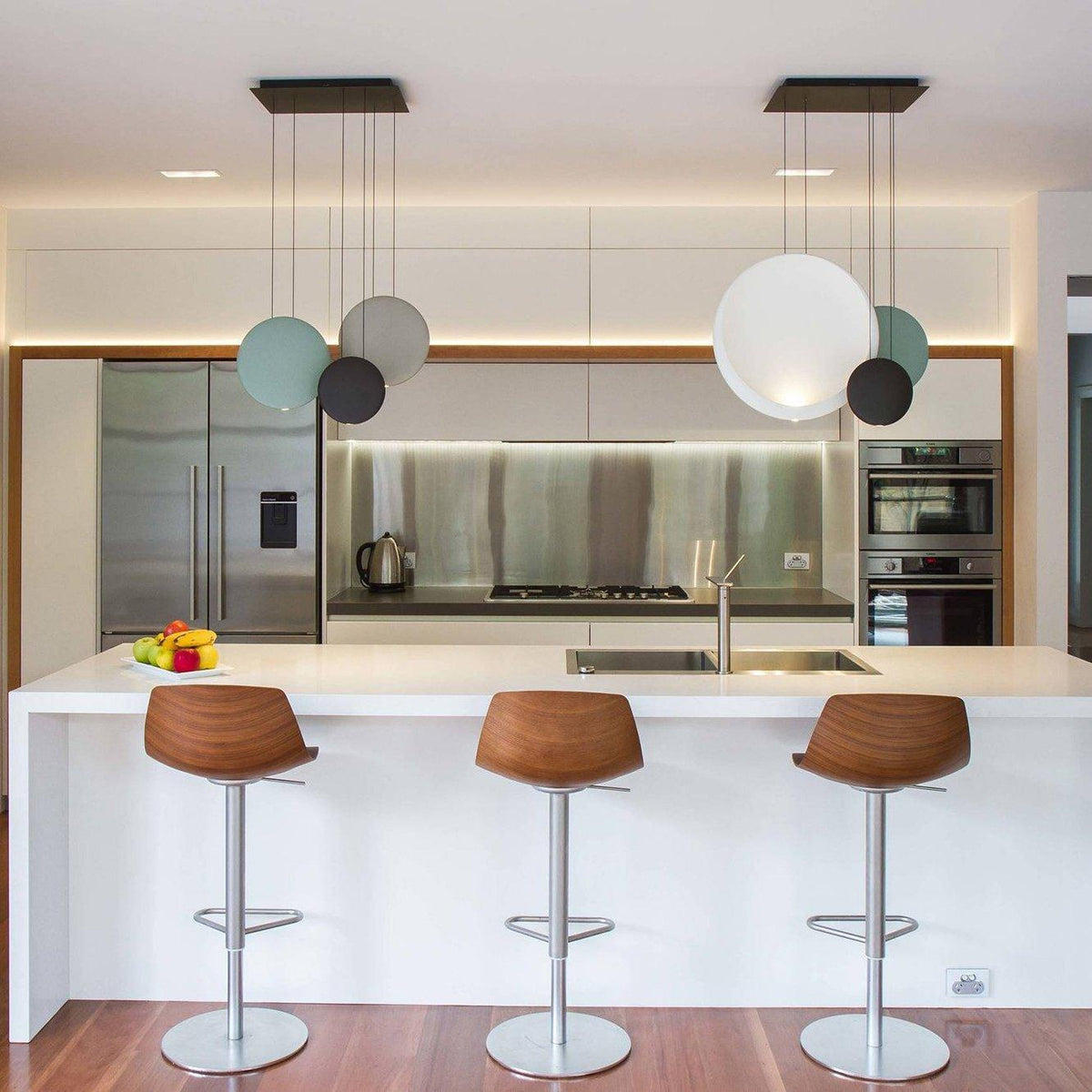 Roslyn Resin Pendant Light-Moonnatur