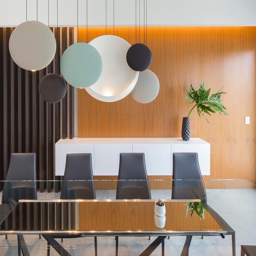 Roslyn Resin Pendant Light-Moonnatur