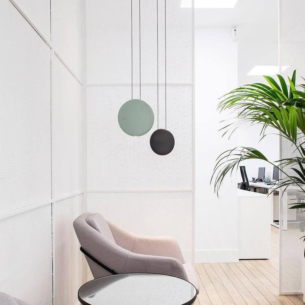 Roslyn Resin Pendant Light-Moonnatur