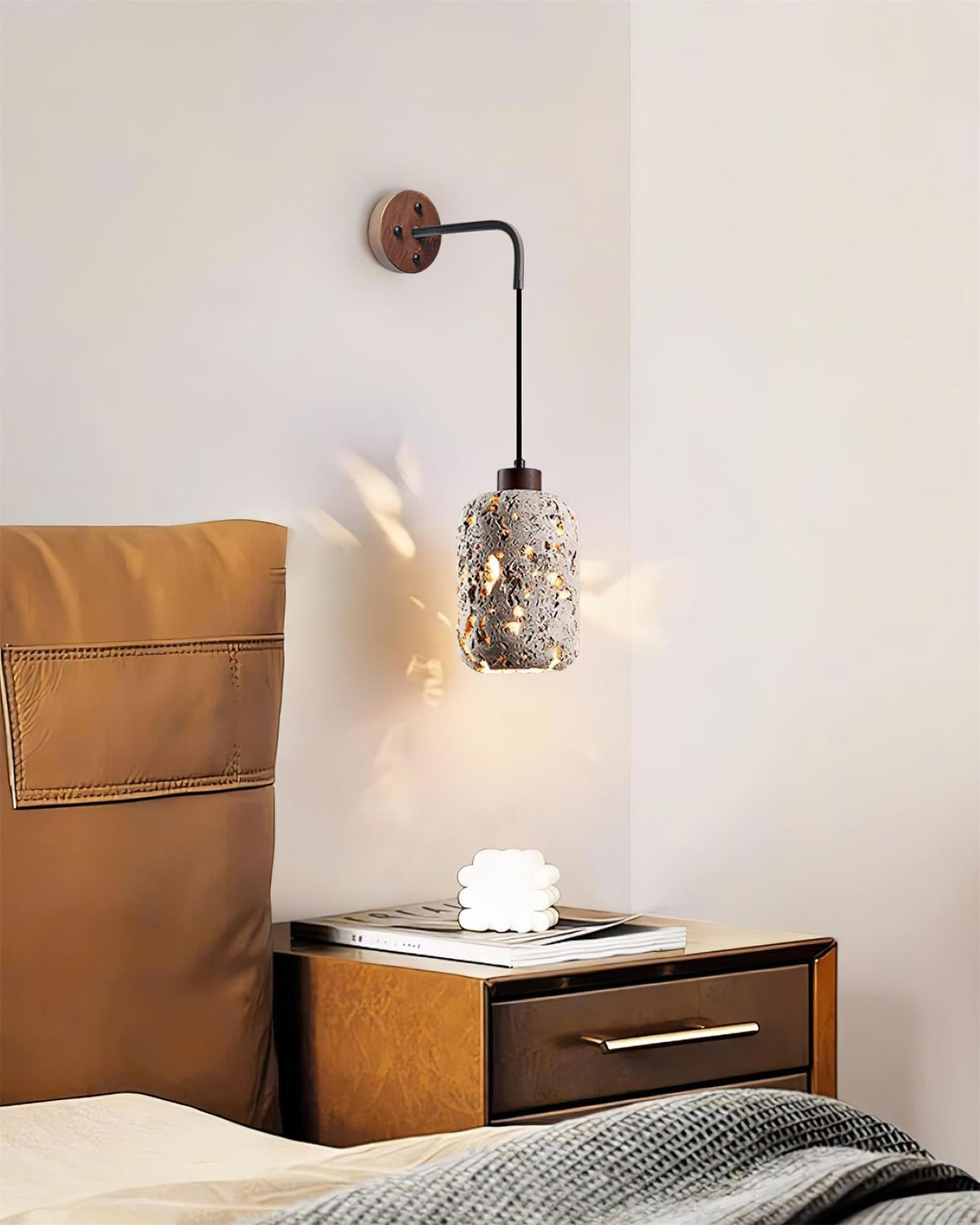 Oswenlynne Travertine Wall Light-Moonnatur