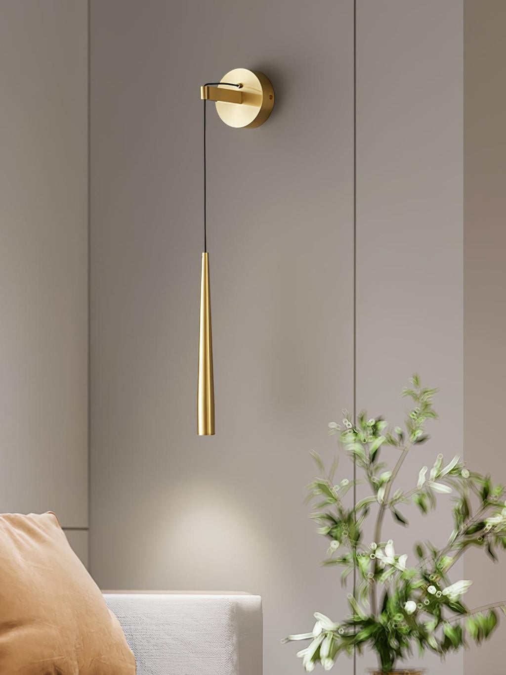 Corveneth Crystal Wall Light-Moonnatur