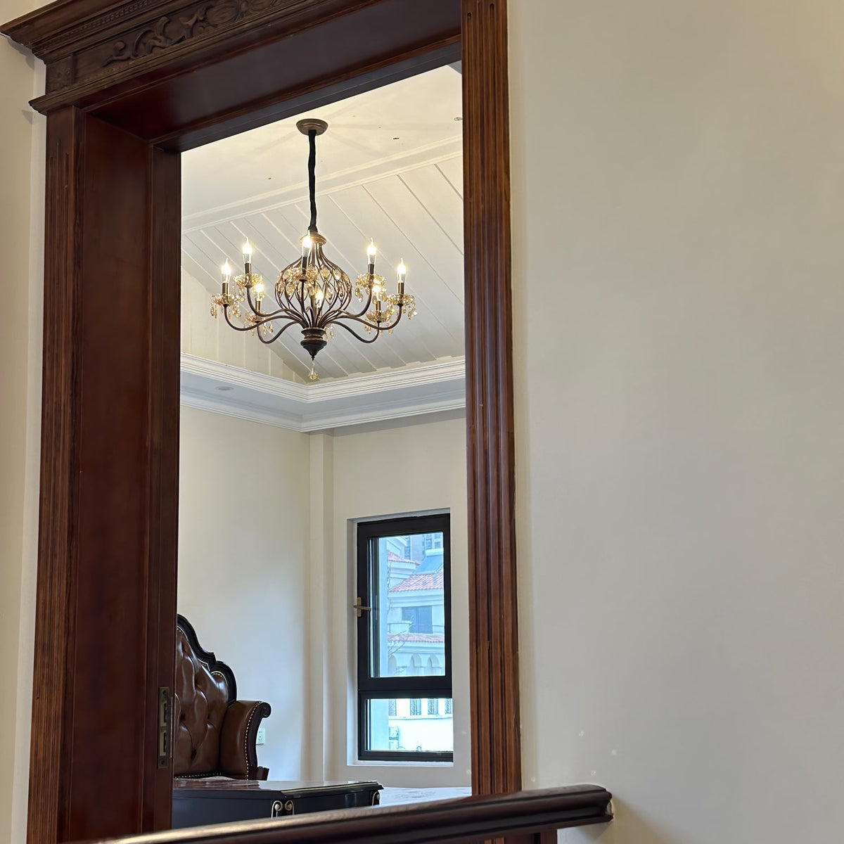 Laelwyn Crystal Chandelier-Moonnatur