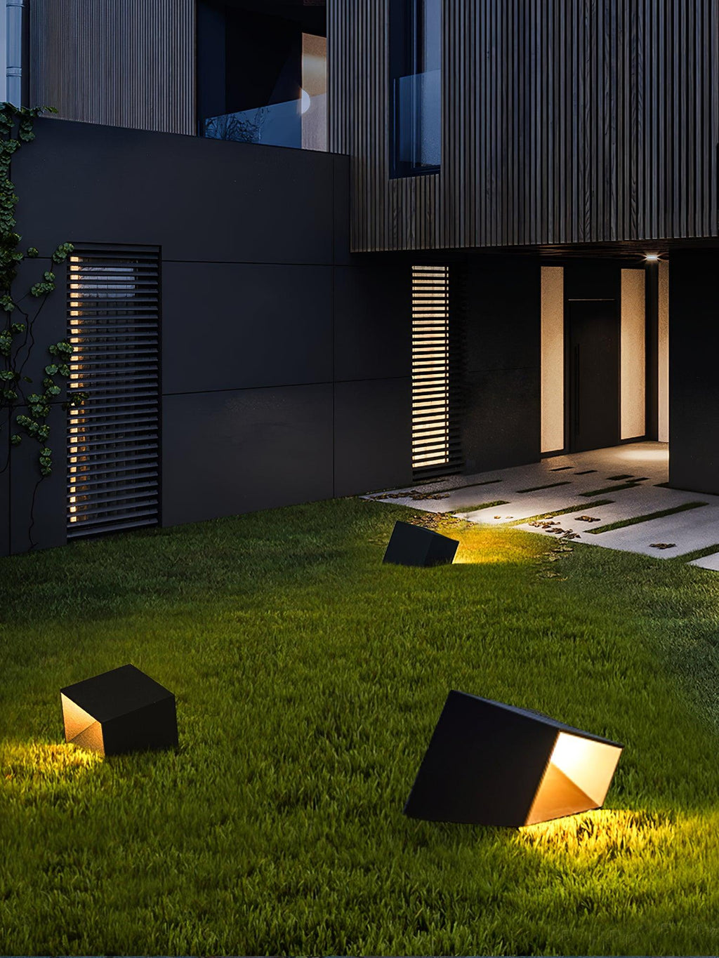 Pavora Steel Lamp-Moonnatur