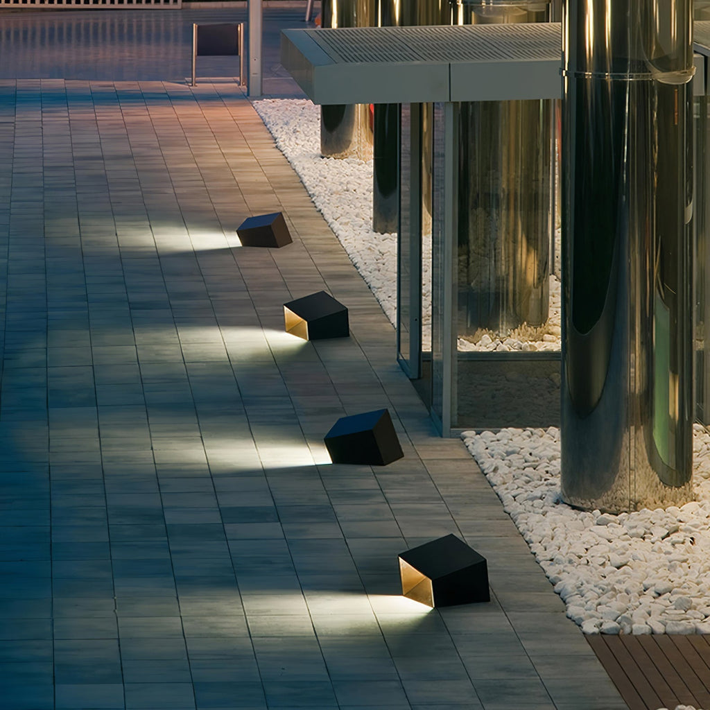 Zelvenis Stainless Steel Outdoor Light-Moonnatur