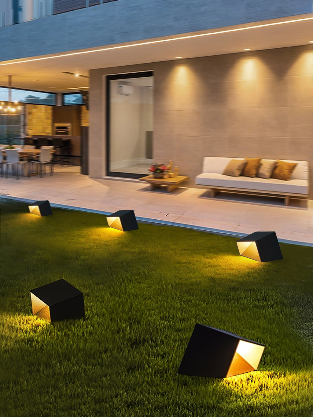 Zelvenis Stainless Steel Outdoor Light-Moonnatur