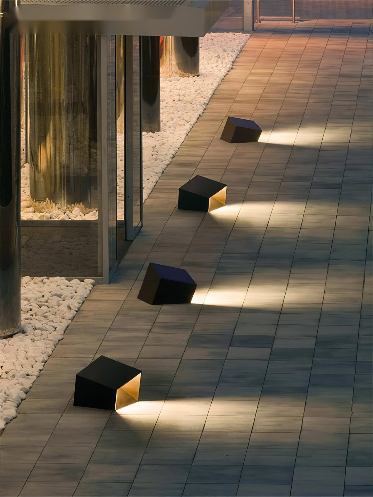 Zelvenis Stainless Steel Outdoor Light-Moonnatur