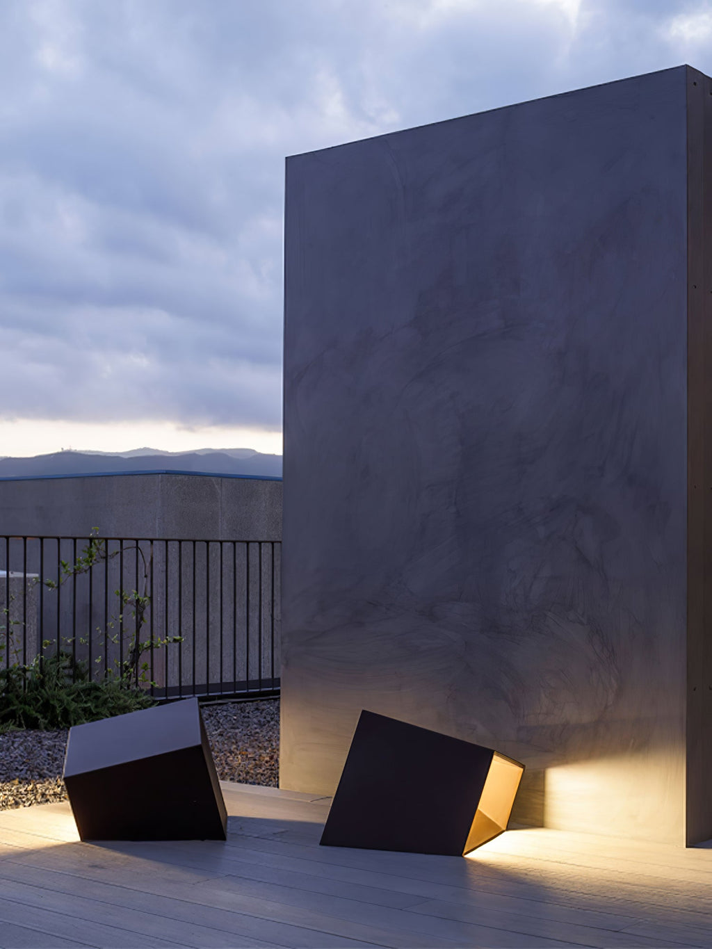 Zelvenis Stainless Steel Outdoor Light-Moonnatur