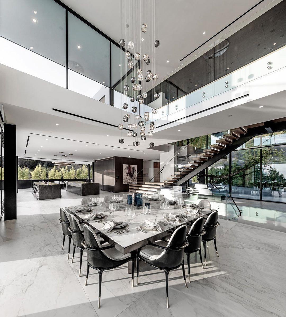 Rowenena Crystal Chandelier-Moonnatur