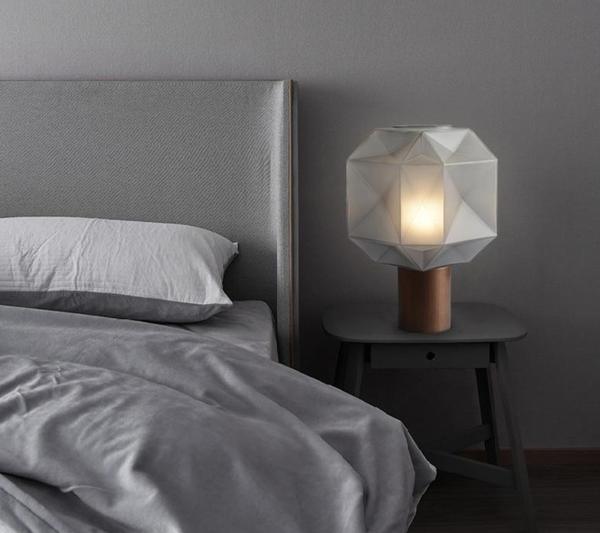 Umorelle Glass Table Lamp-Moonnatur