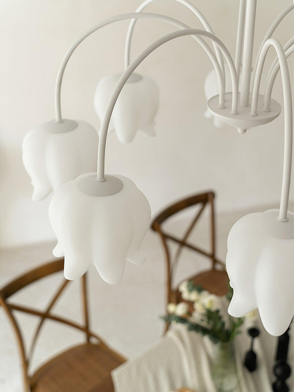 Wyrenera Acrylic Chandelier-Moonnatur