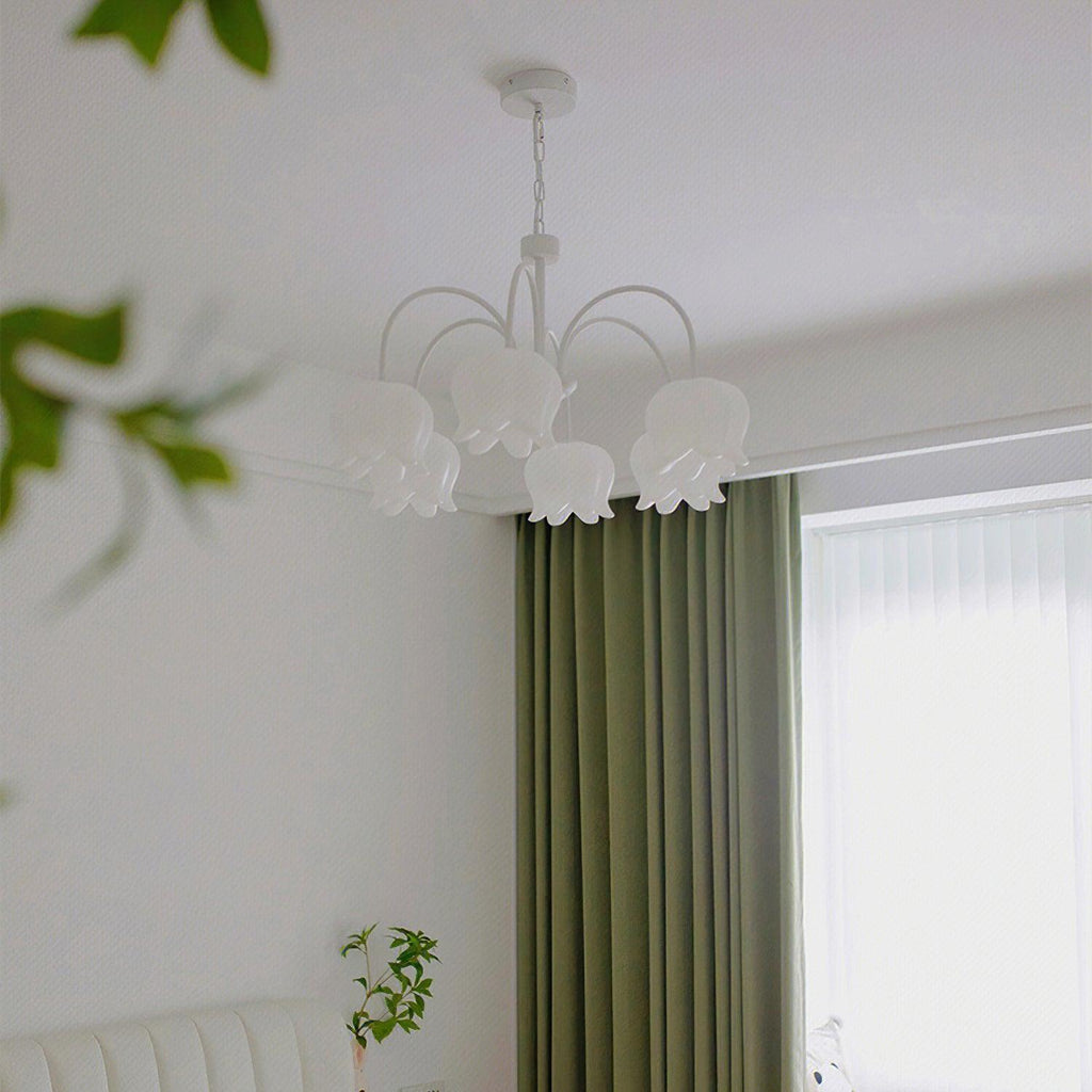 Wyrenera Acrylic Chandelier-Moonnatur