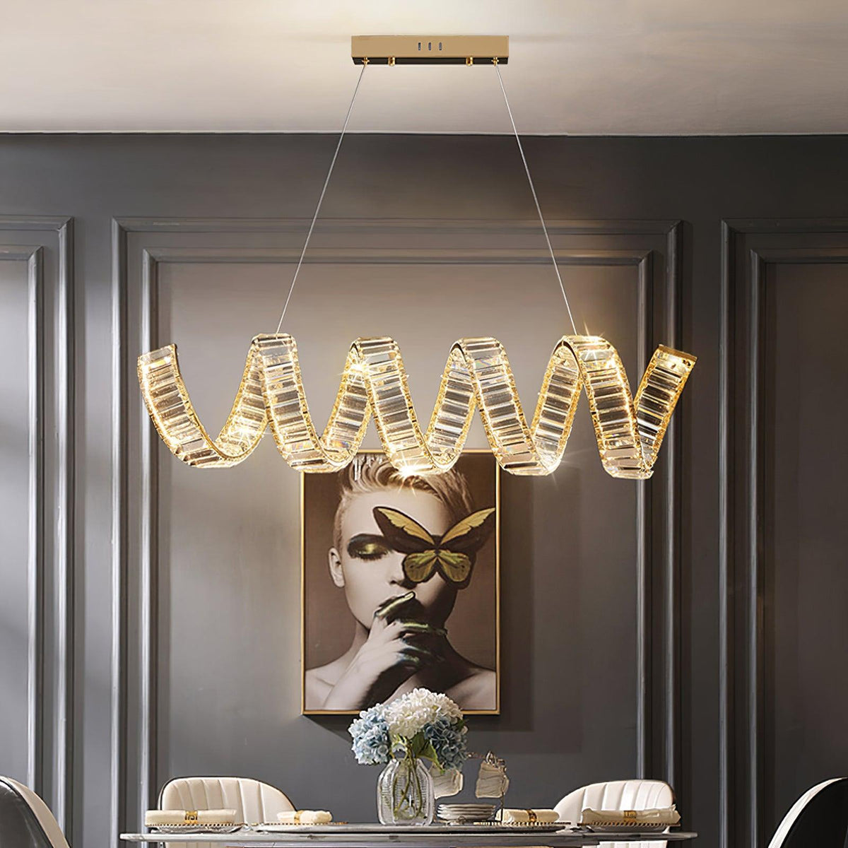 Embrlyn Crystal Chandelier-Moonnatur