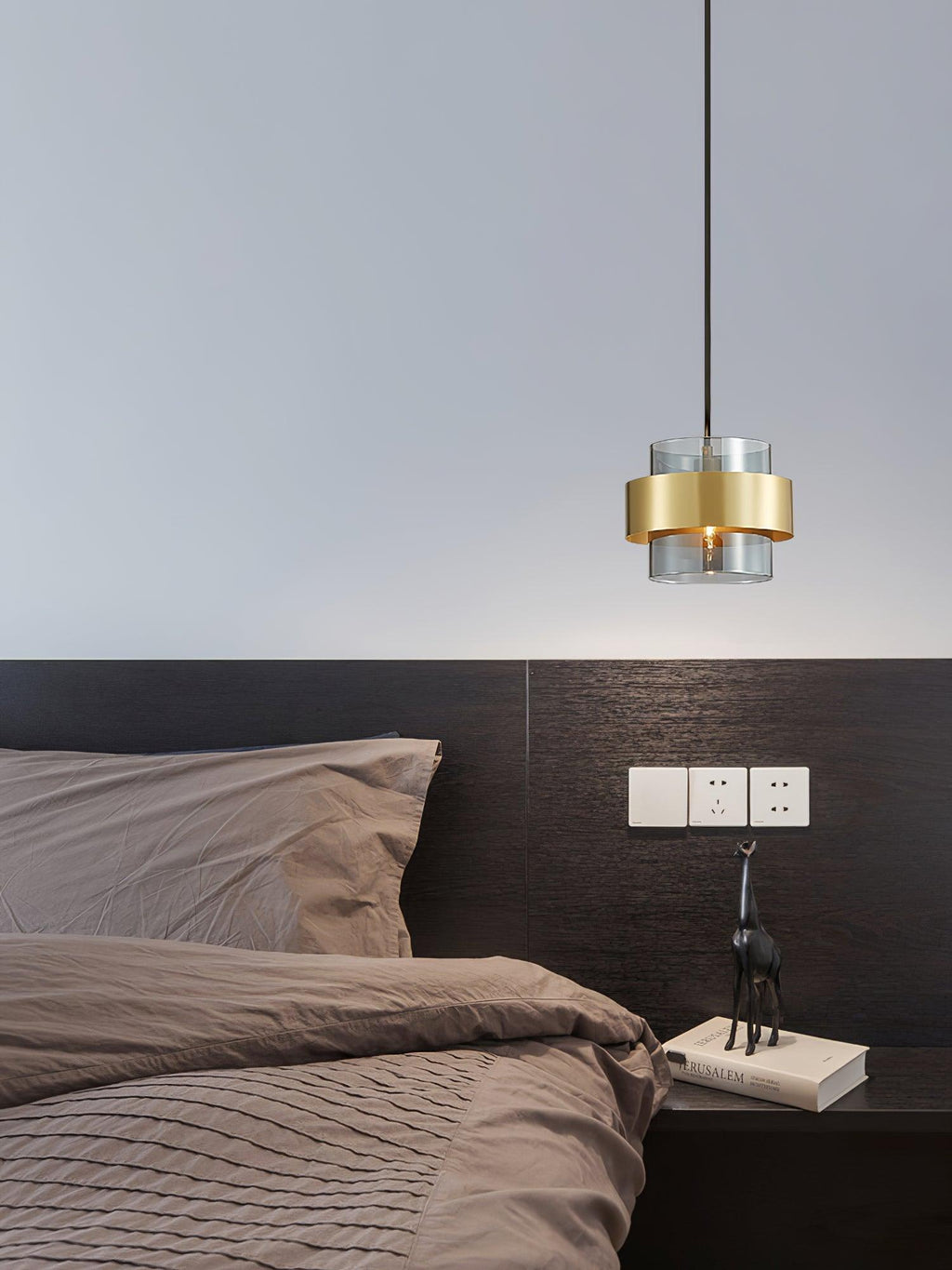 Esmelle Glass Pendant Light-Moonnatur