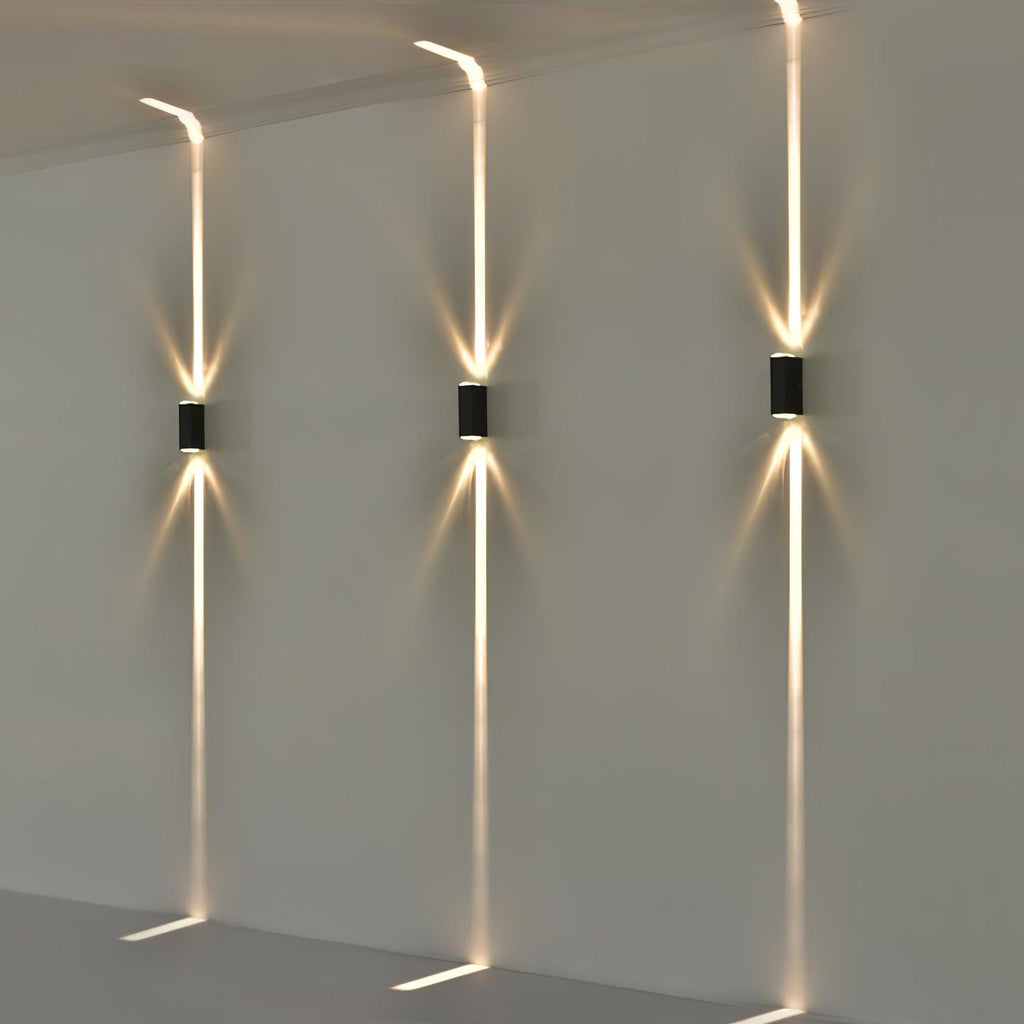 Darrowelle Aluminium Wall Light-Moonnatur
