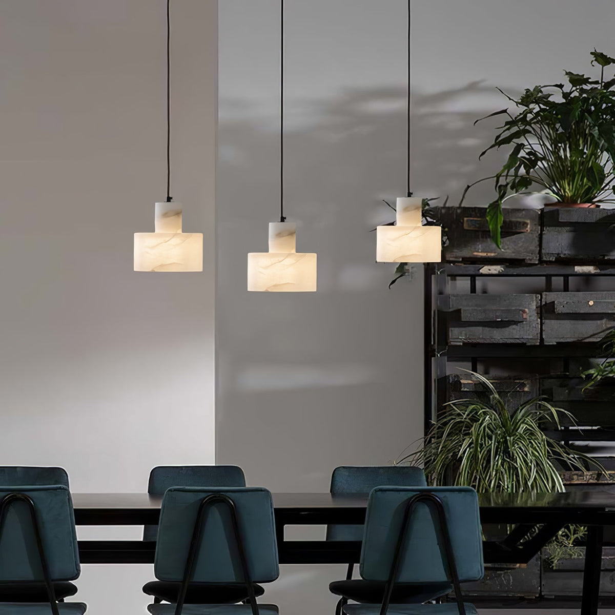 Caldenrose Alabaster Pendant Light-Moonnatur
