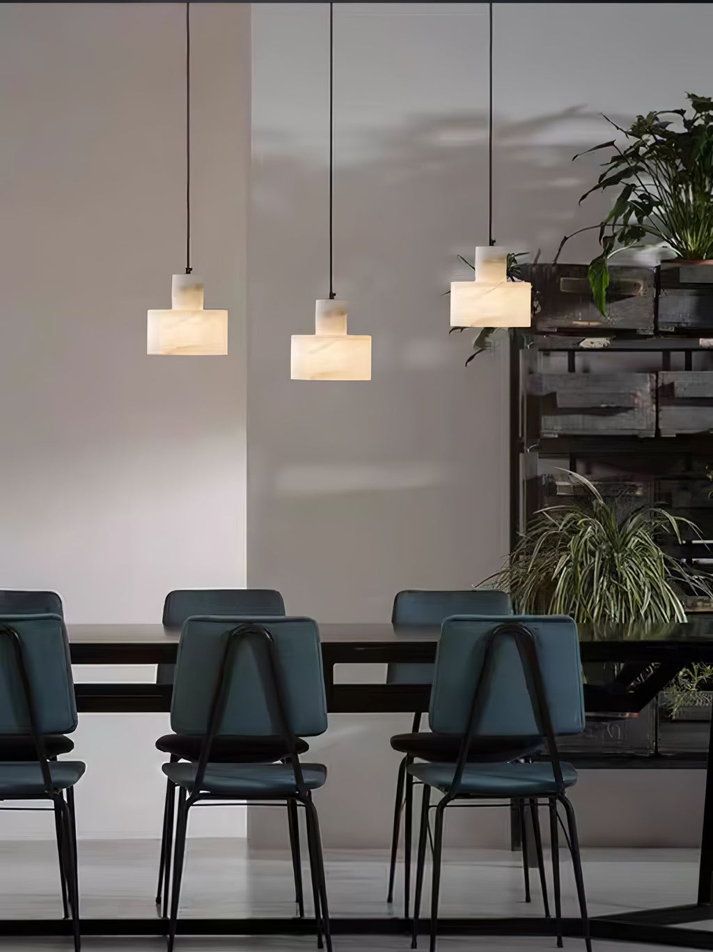 Caldenrose Alabaster Pendant Light-Moonnatur
