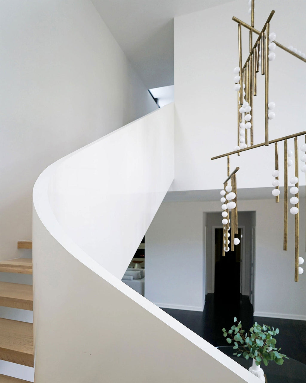 Ilvenaria Brass Chandelier-Moonnatur